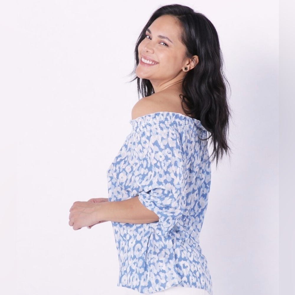 Women’s DG2 By Diane Gilman Off The Shoulder Smocked Leopard Top Plus Size 1X - Picture 2 of 16